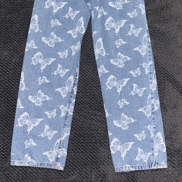 COTTON:ON Blue Butterfly Loose Straight Jean - Picture 10 of 13